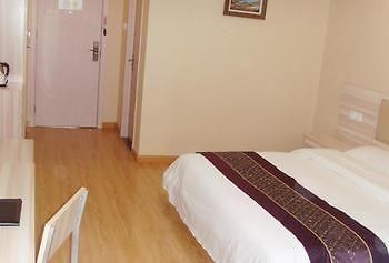 Yuangu Town Business Hotel 칭다오 외부 사진